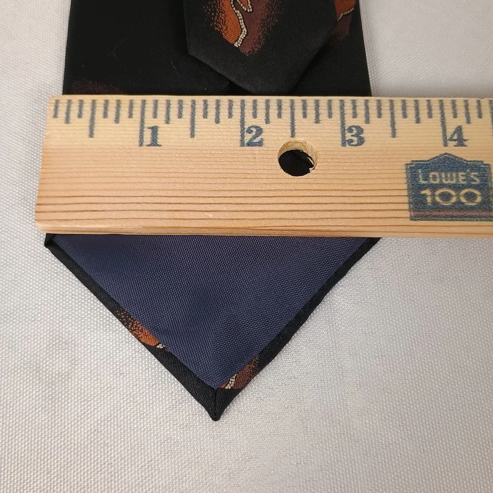 Guy Laroche Paris All Silk Tie Black Brown Abstract Pattern Made in USA Imported